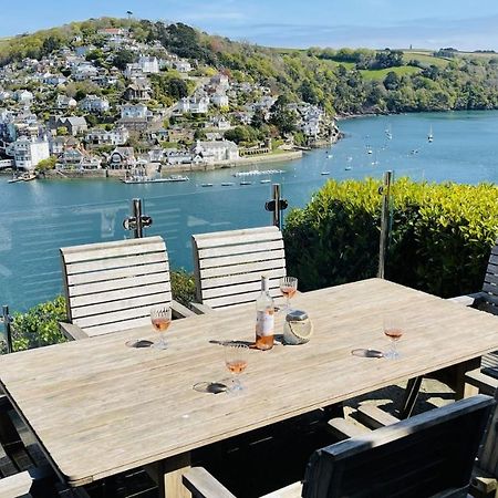 Out To Sea - Stunning Views, Elevated Position With Onsite Parking Dartmouth Exterior foto